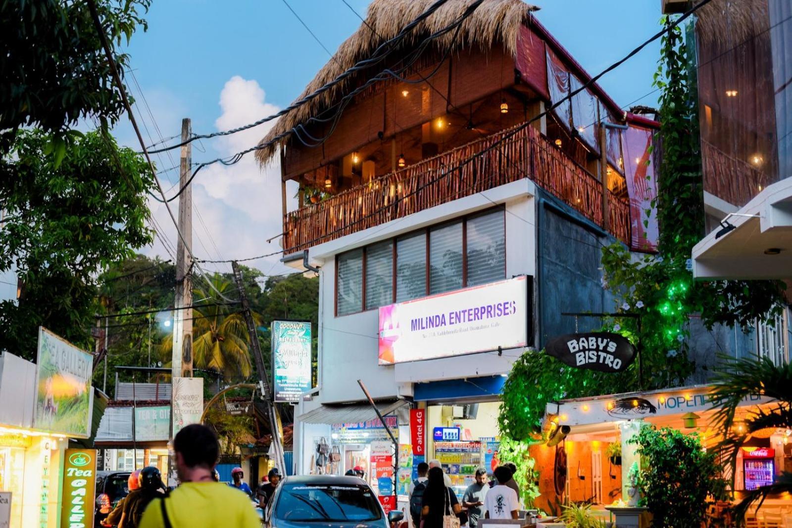 Coconut Style Restaurant & Milinda Guest Hotel Unawatuna Buitenkant foto