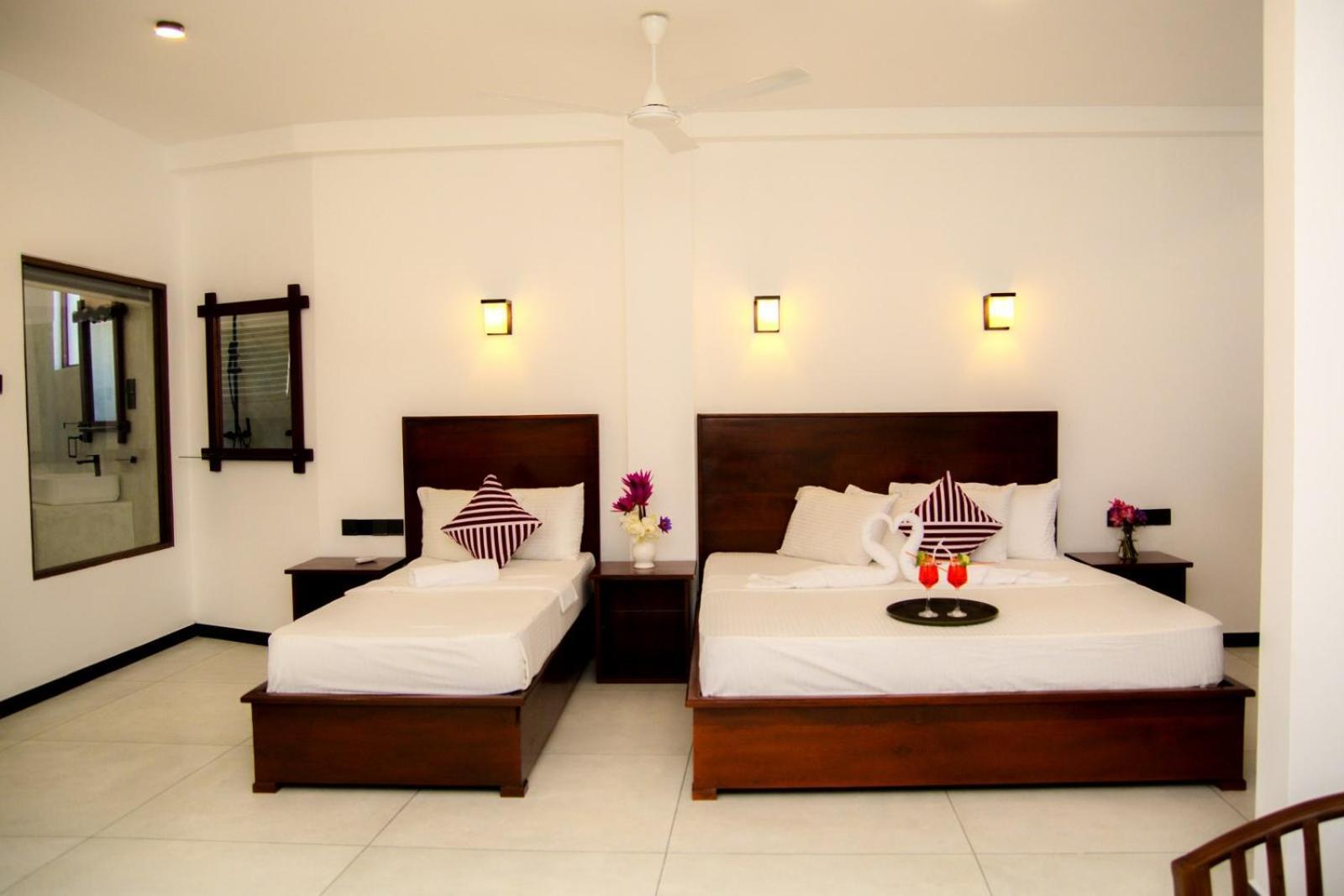Coconut Style Restaurant & Milinda Guest Hotel Unawatuna Buitenkant foto