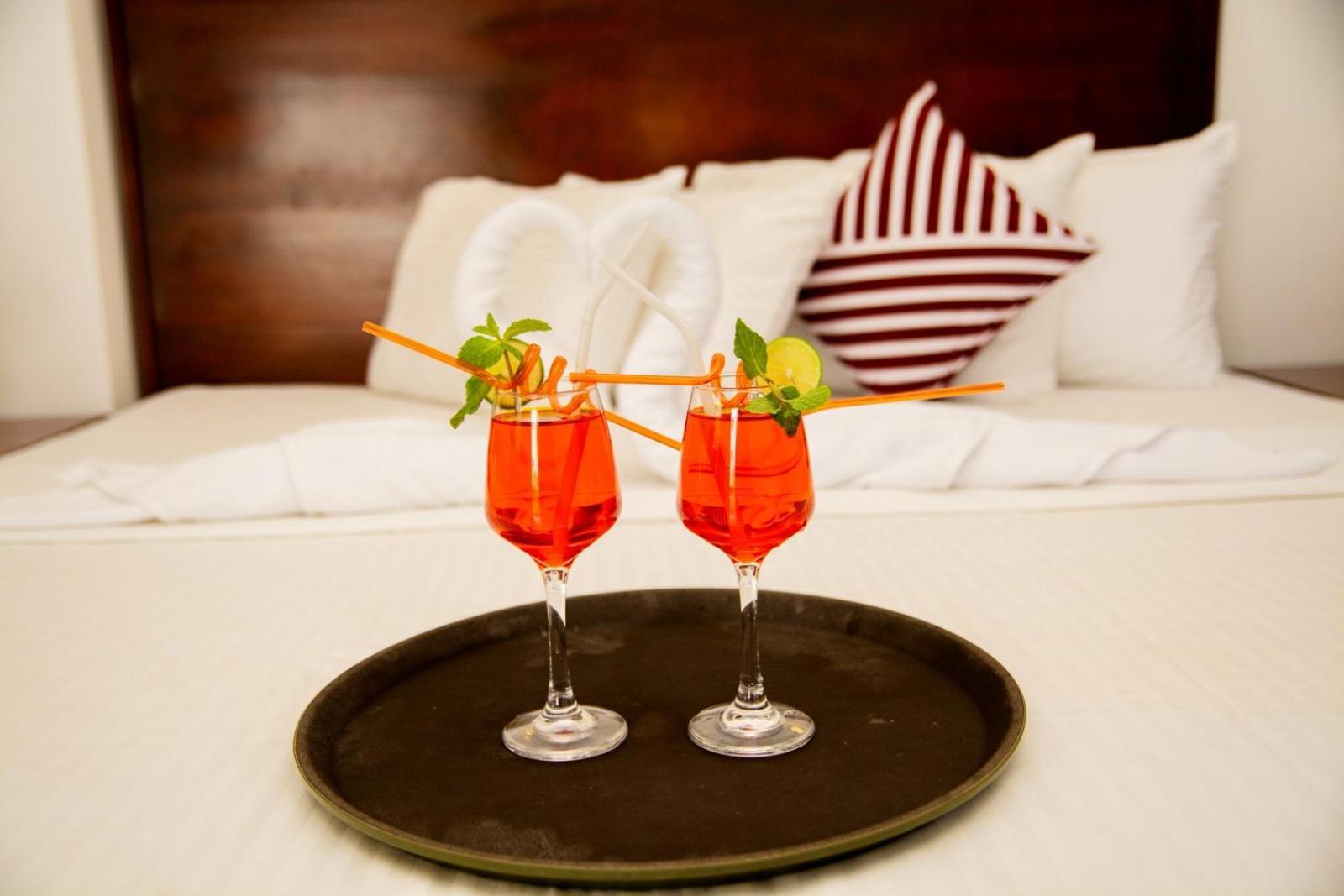 Coconut Style Restaurant & Milinda Guest Hotel Unawatuna Buitenkant foto